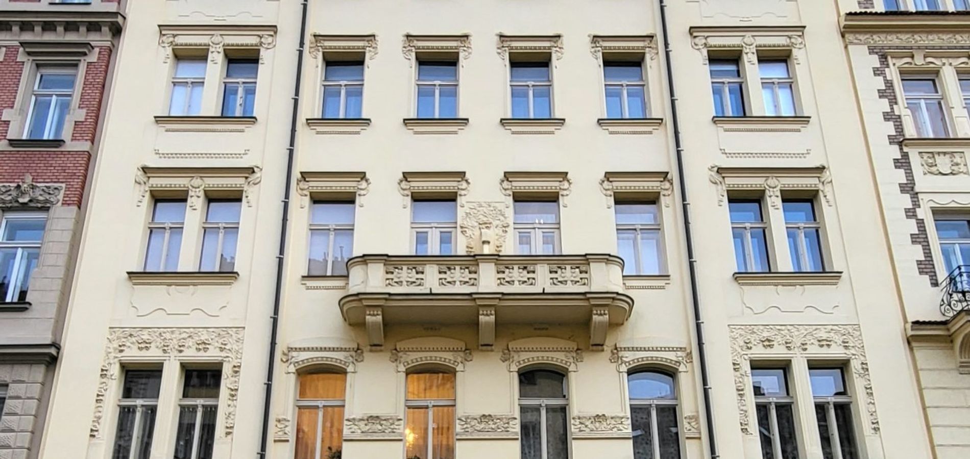 secesni-dum-02